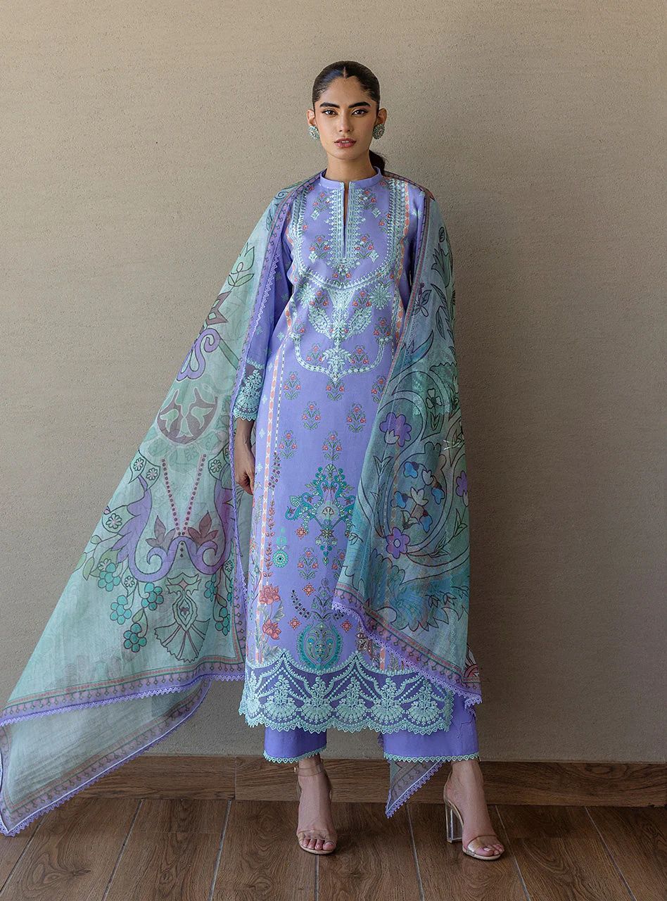 Zainab Chottani